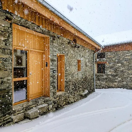 Apartment Les Framboisiers By Lodji Saint-Marcel (Savoie)